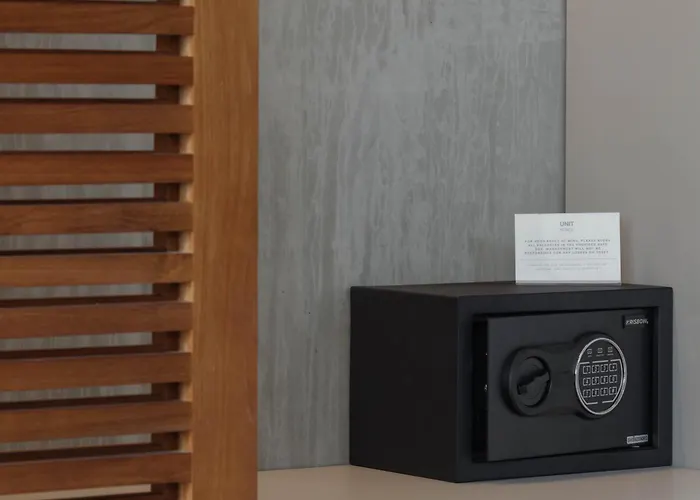 Unit Space Village Hotel 4*